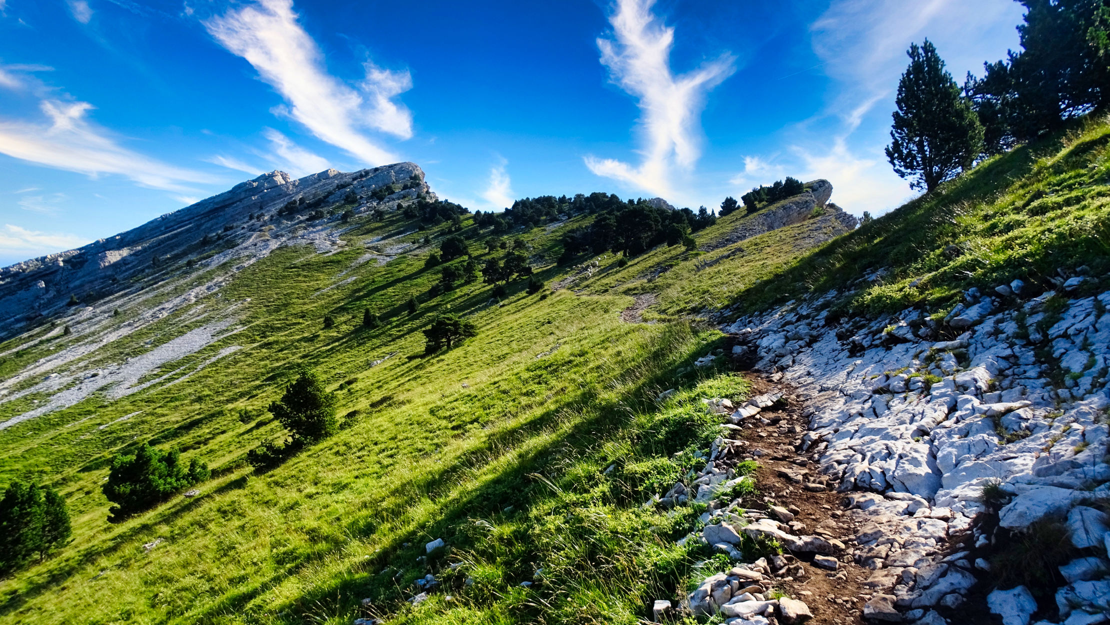 Chamechaude randonnée en Chartreuse sentier de crête