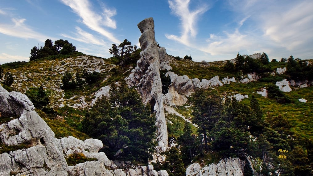 Monolithe du pas de Rocheplane randonnée en Chartreuse